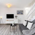 Apartamento Deluxe Altemar By Interhome